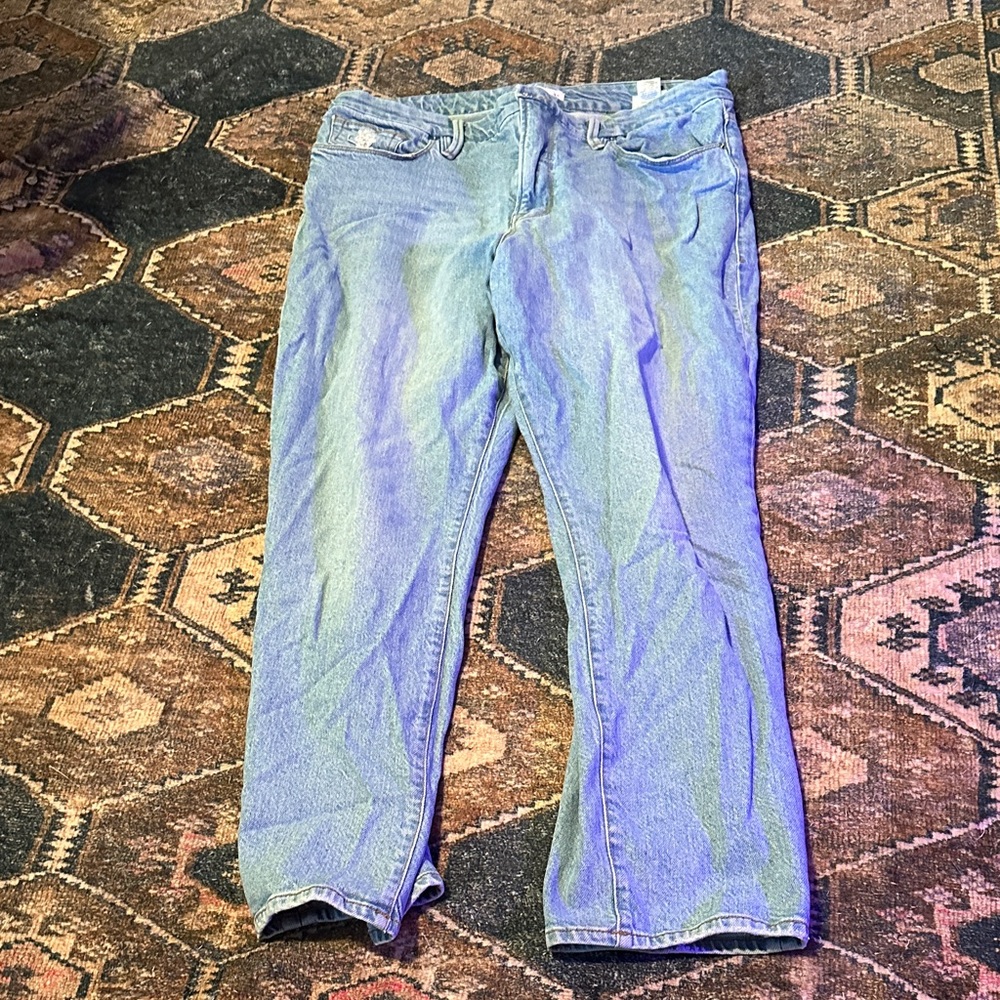 Good American Light Blue Straight Leg Jeans